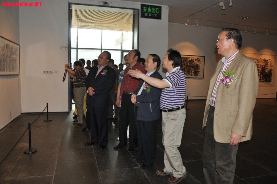 张景喜先生2014年5月中旬在徐州艺术馆举办画展
