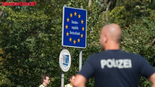 polizist-an-der-deutsch.jpg
