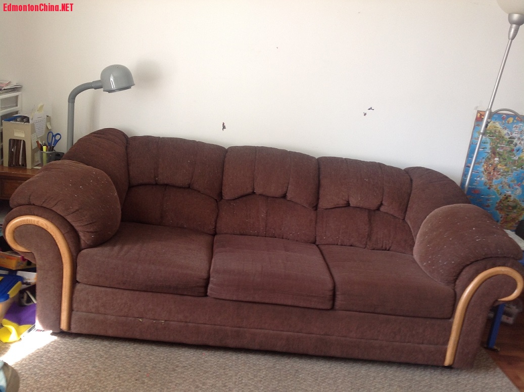 3 persons sofa.jpg