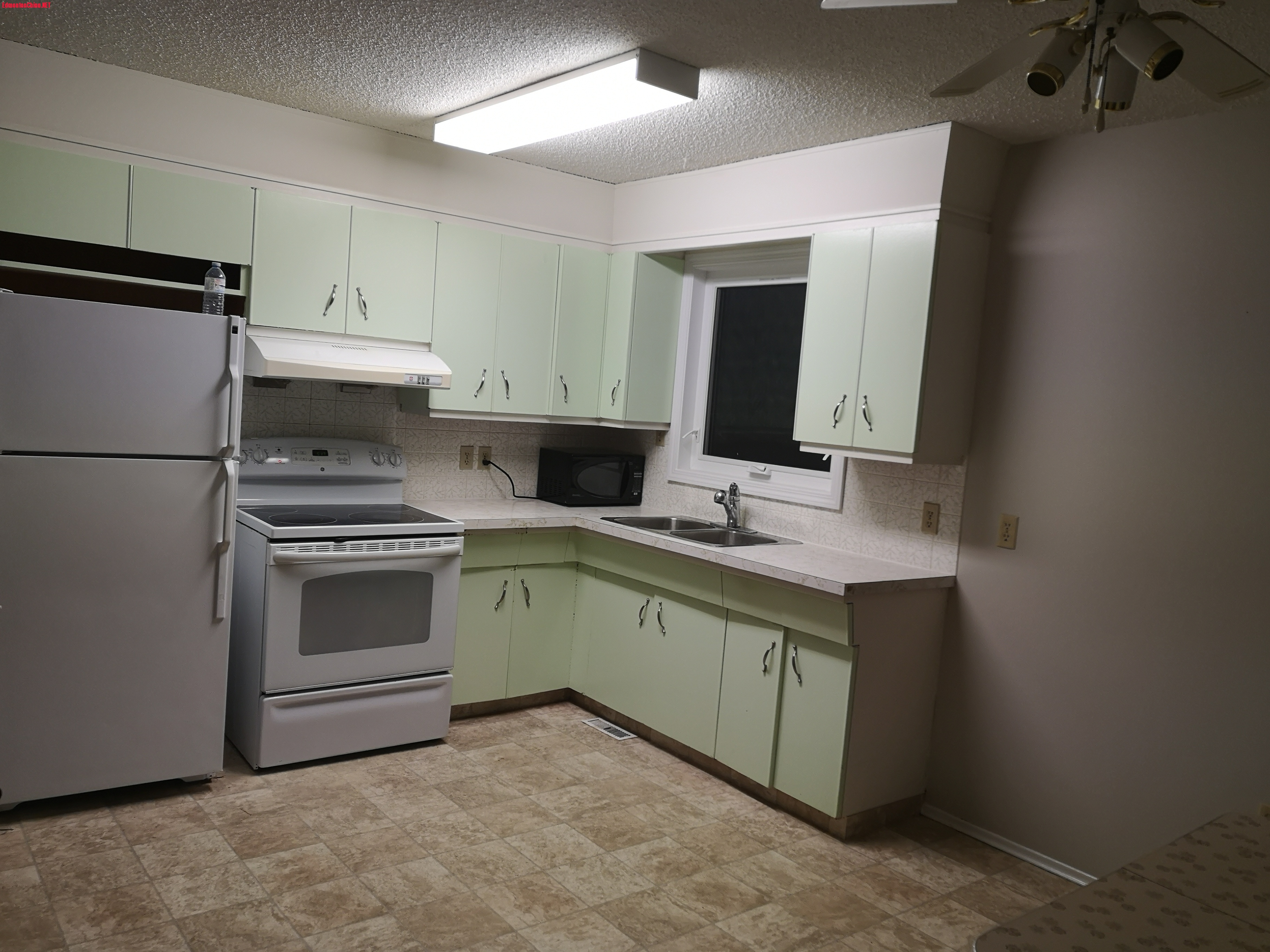 11531 M kitchen.jpg