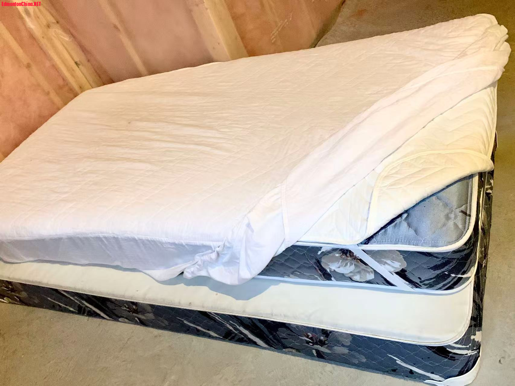 A13-Single Mattress w. Box_$10.jpg